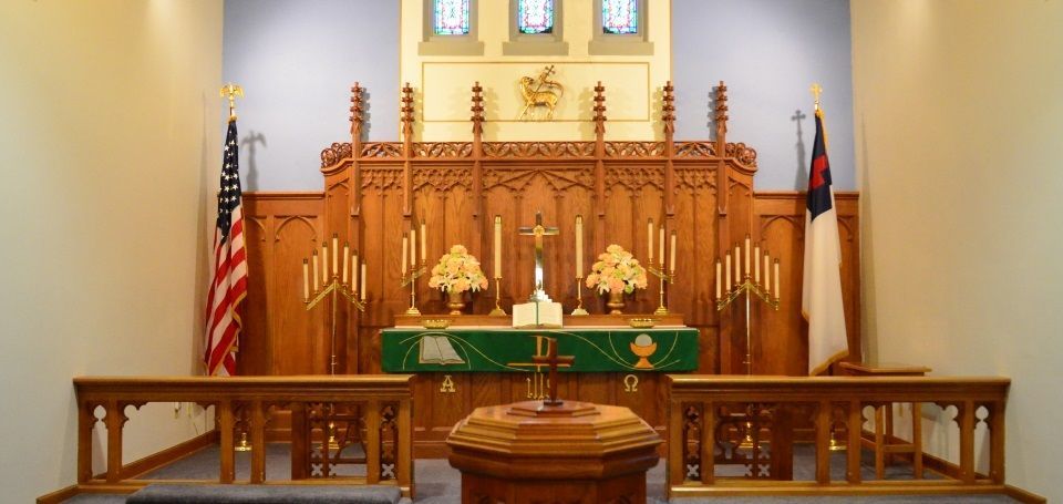 Green Altar Center from steps